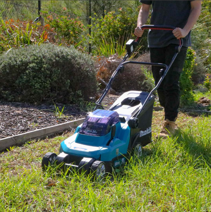 Makita 36V Steel Deck Lawn Mower Skin 460MM DLM464Z