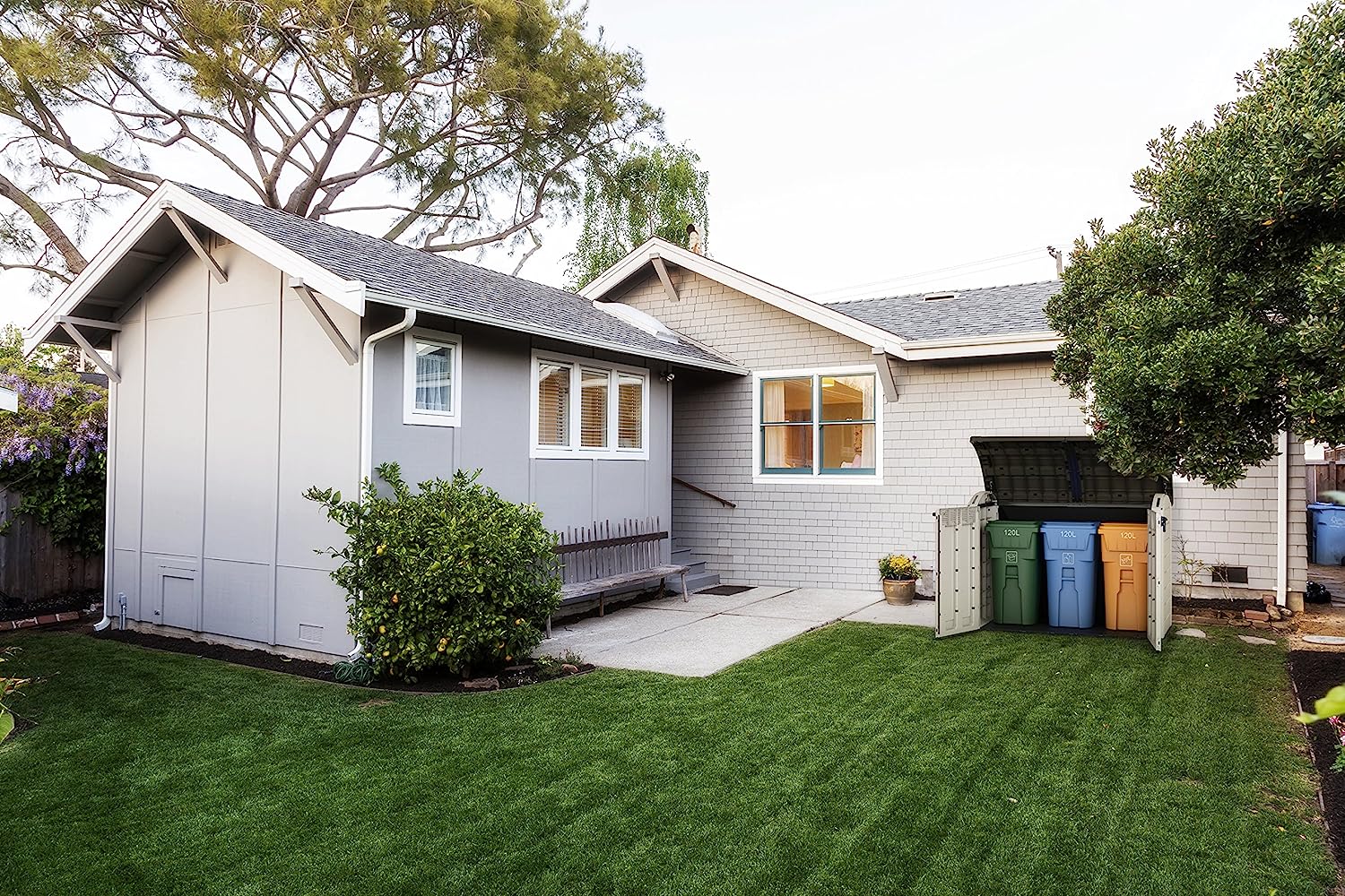 Keter Store It Out Ultra 2000L Bike Shed - Beige/Brown